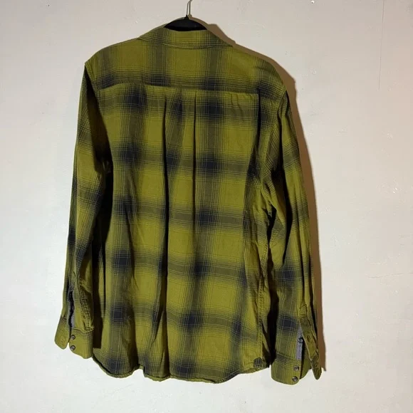 Vans Sycamore Flannel Button Down Long Sleeve Green - Picture 2 of 6
